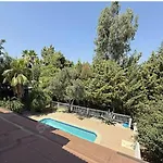 Christing-cozy Private With Pool In Location Villa