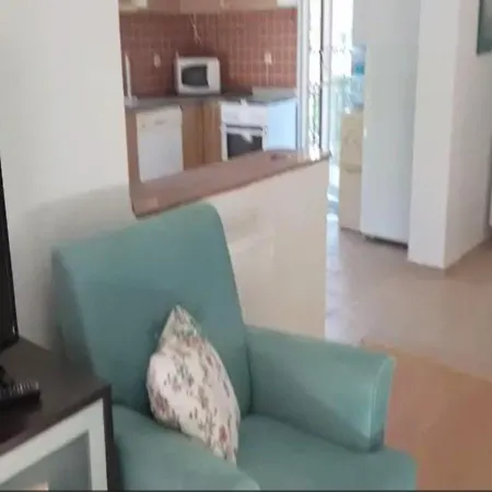 Christing-cozy Private With Pool In Location * Φετιγιέ
