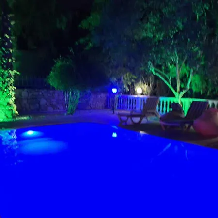 Christing-cozy Private With Pool In Location Βίλα Φετιγιέ