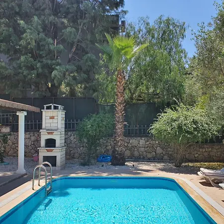 Βίλα Christing-cozy Private With Pool In Location Φετιγιέ