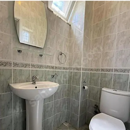 Christing-cozy Private With Pool In Location * Φετιγιέ