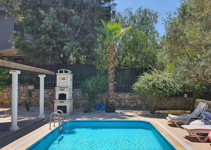 Βίλα Christing-cozy Private With Pool In Location Φετιγιέ